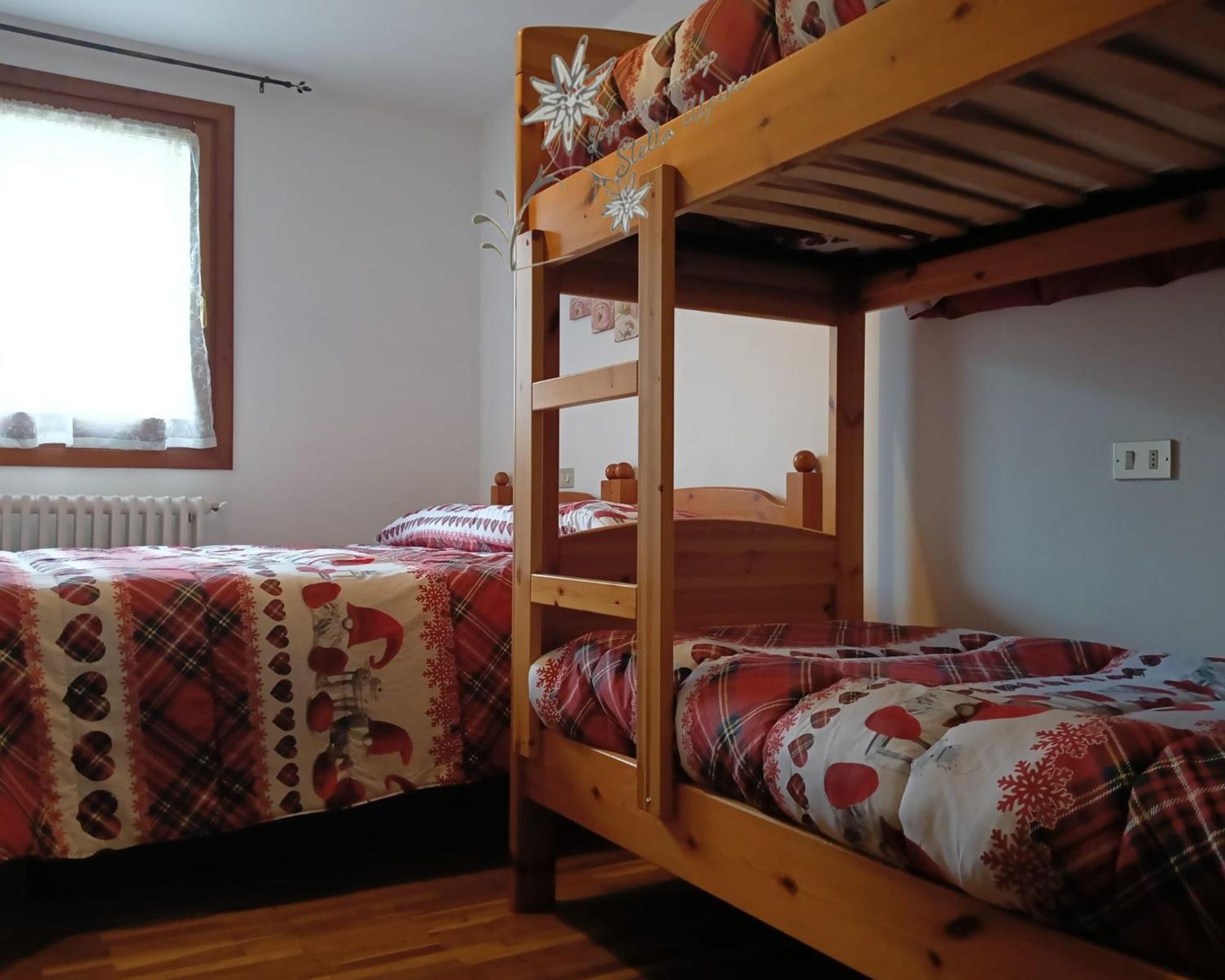 Soggiorno Vacanze Stella Alpina Temù Habitación foto