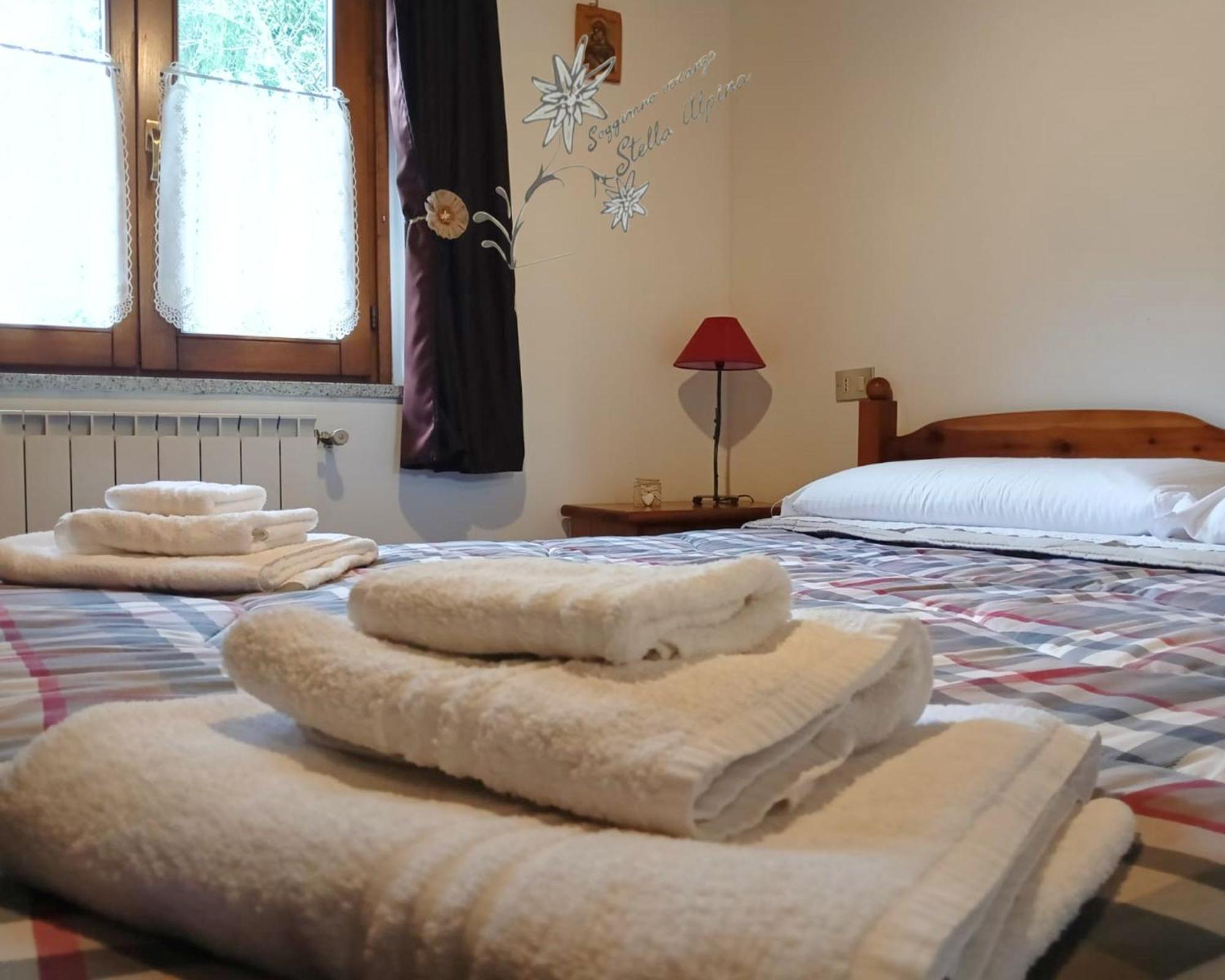 Soggiorno Vacanze Stella Alpina Temù Habitación foto